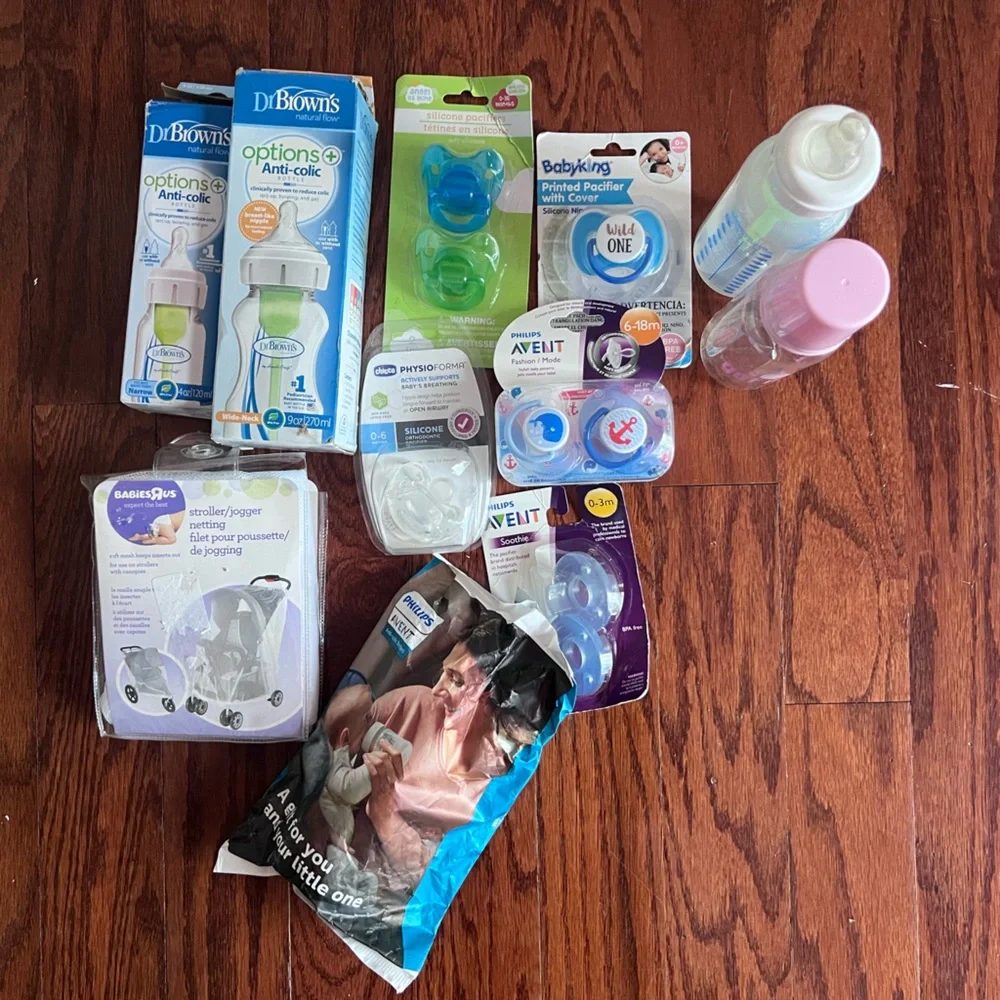Dr. Brown's Options+ Anti-Colic Baby Bottle - Clear with White Accents